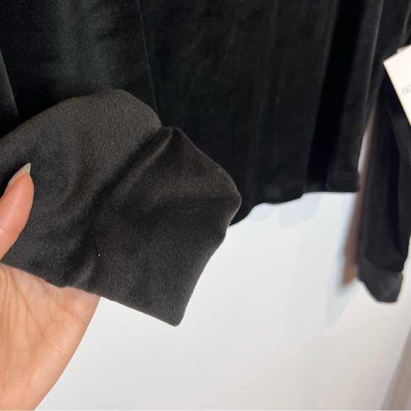 NWT BEYOND YOGA Brushed Up Pullover Sweatshirt in Black. Size XLarge - Picture 6 of 9